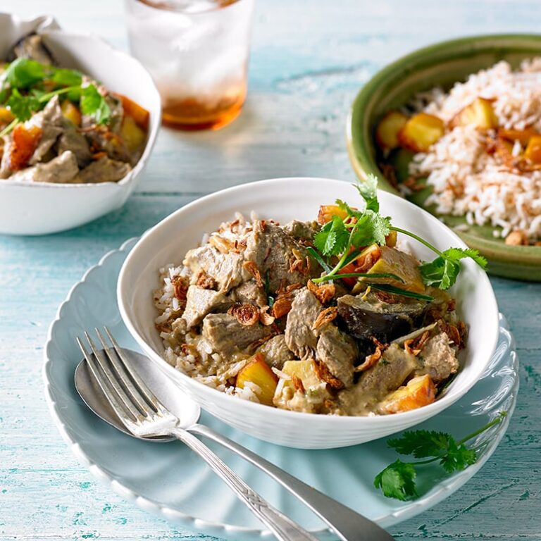 yellow beef pineapple and pumpkin curry 2